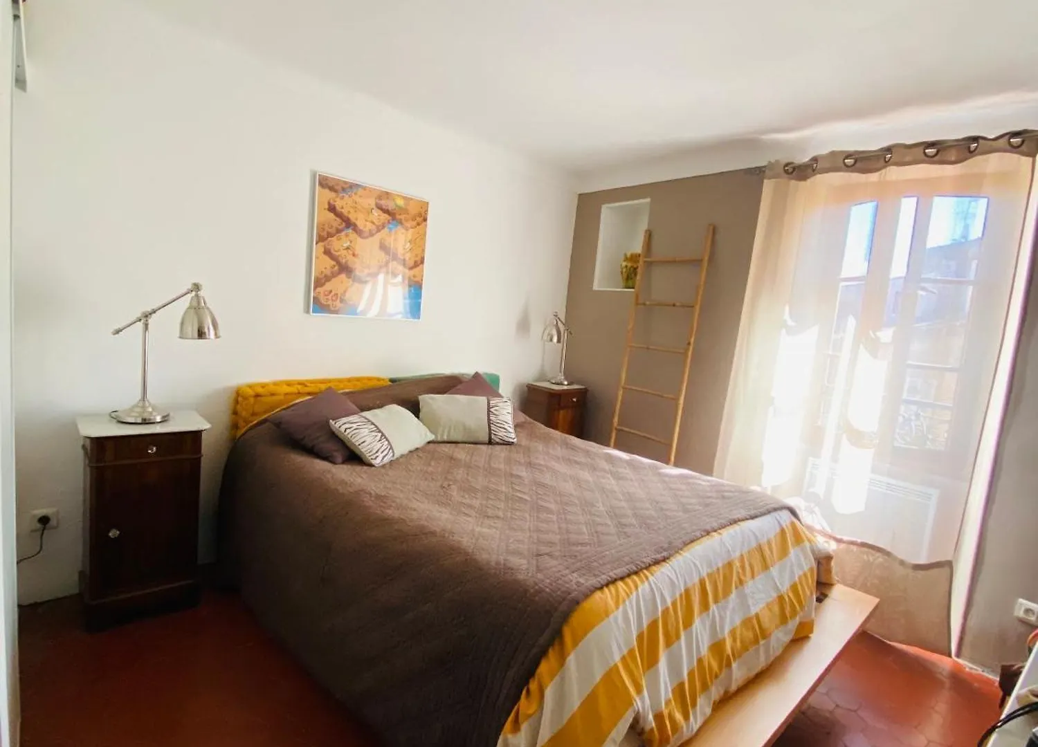 Appartement Duplex Avec Grande Terrasse En Face D Un Ancien Moulin A Huile D Olive ,Climatise 2 Chambres 格拉斯 0*,