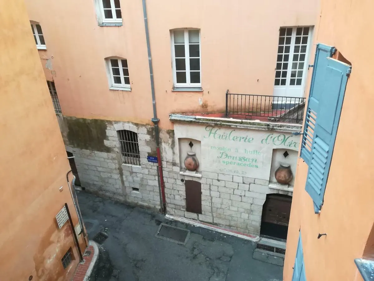 Appartement Duplex Avec Grande Terrasse En Face D Un Ancien Moulin A Huile D Olive ,Climatise 2 Chambres 格拉斯